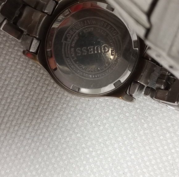 Guess Watch - Picture 6 of 8